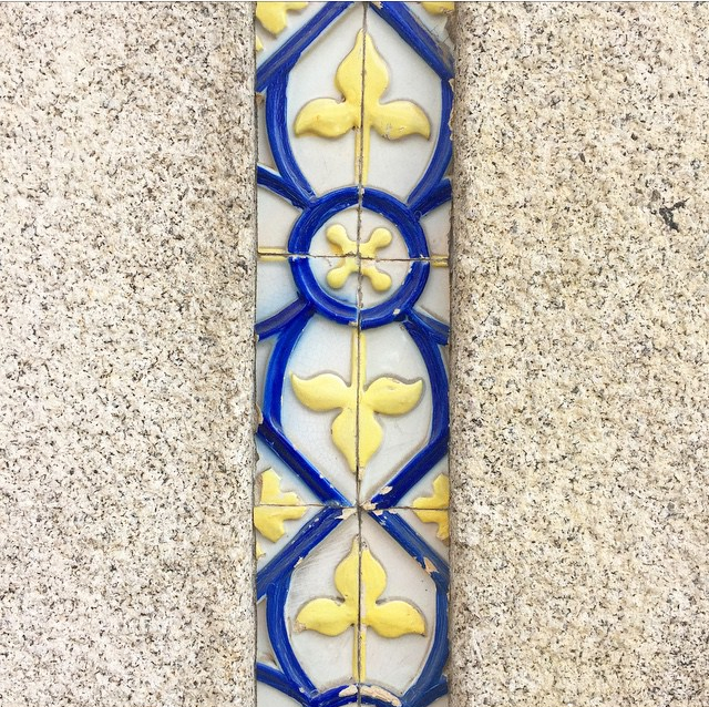 Azulejos - White - Blue - Yellow - Porto
