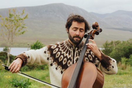 Don Oíche Úd i mBeithil with Patrick Dexter