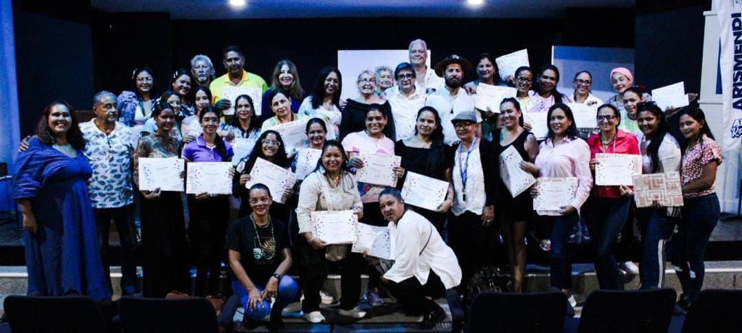 <em>Centro Nacional del Libro certificó en Nueva Esparta a 63 participantes de cátedras de literatura</em>