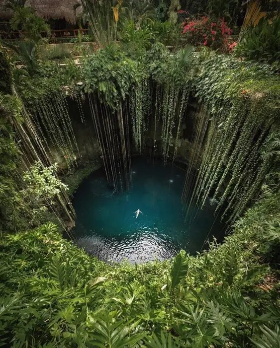 Cenote IK KIL, near chichen itza