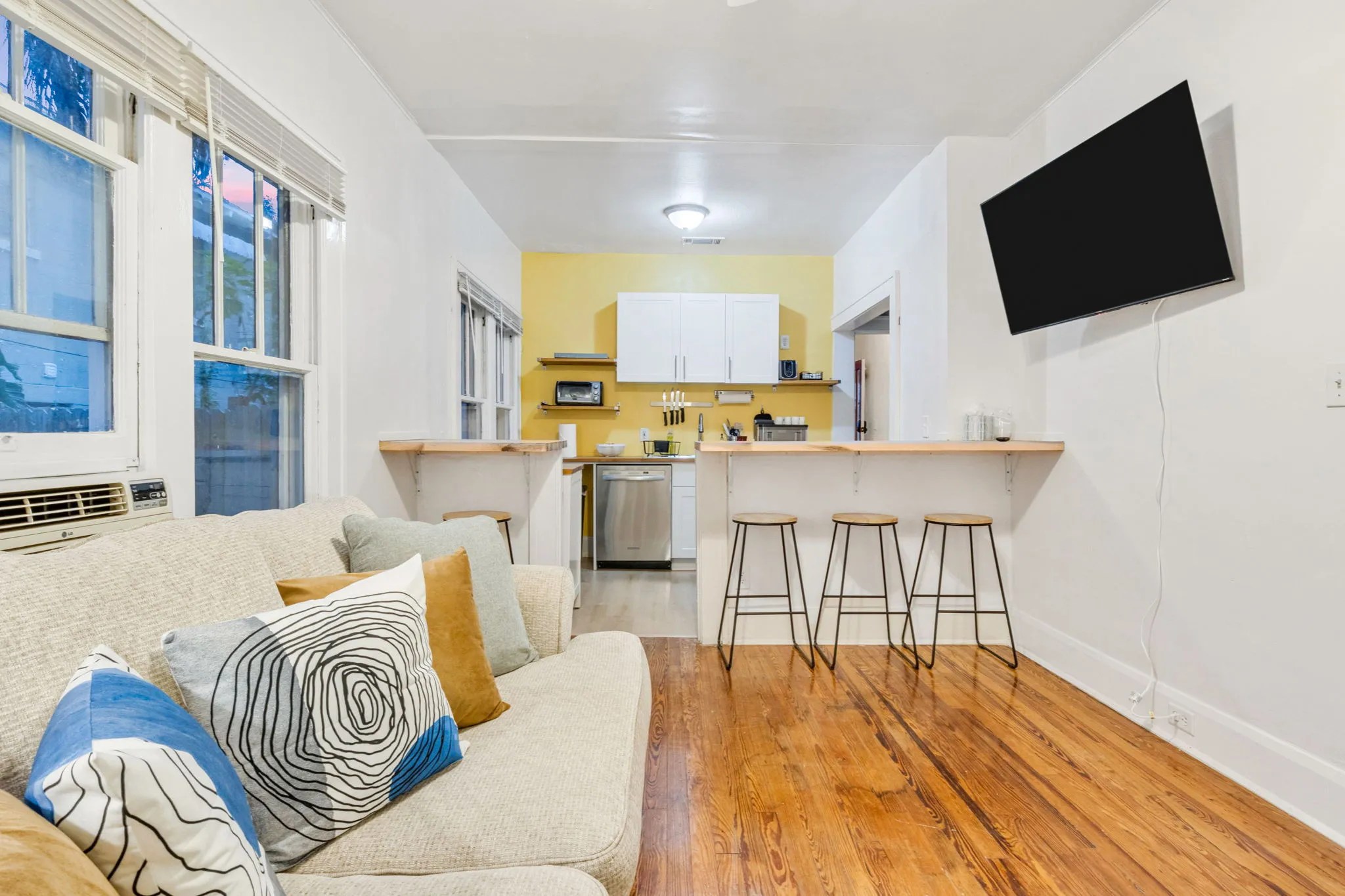 accessory dwelling unit interior st petersburg