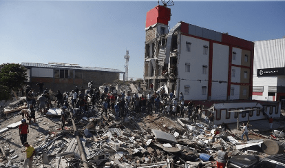 Al menos 20 edificios colapsan en Cali “con personas atrapadas” por el terremoto