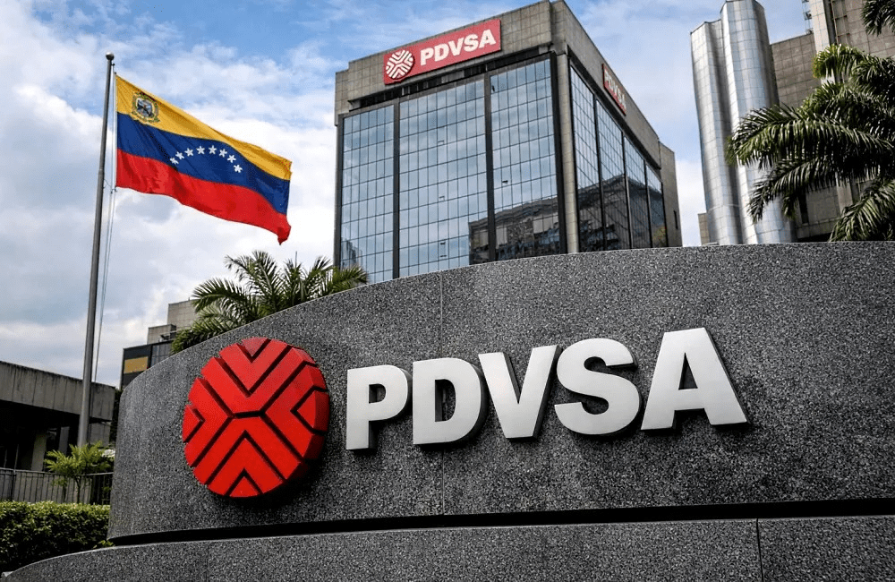 Transparencia Venezuela denuncia que 72% de la flota de Pdvsa opera bajo irregularidades