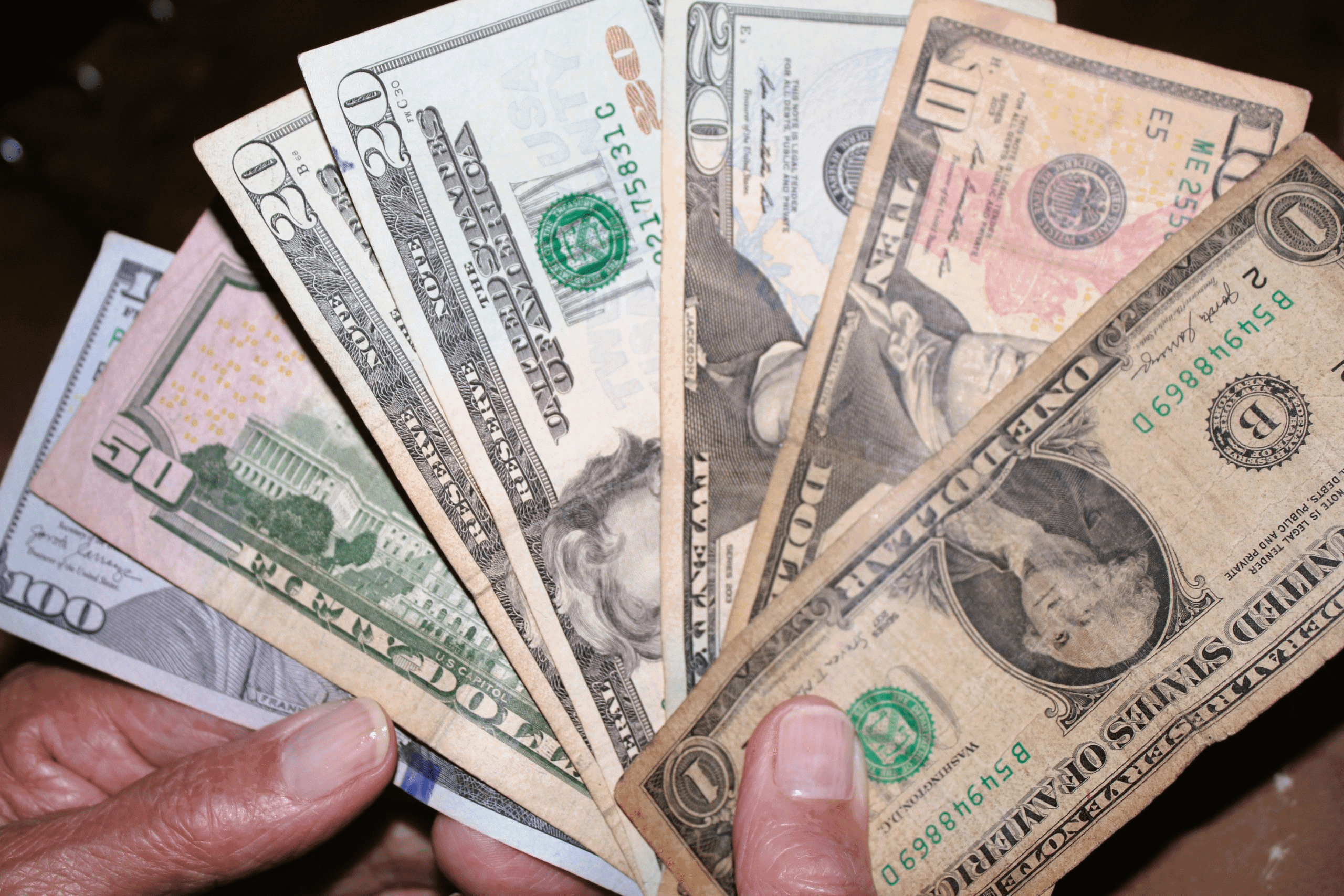 Dólar BCV cerró la semana a “un suspiro” de cruzar la barrera de los 800 bolívares