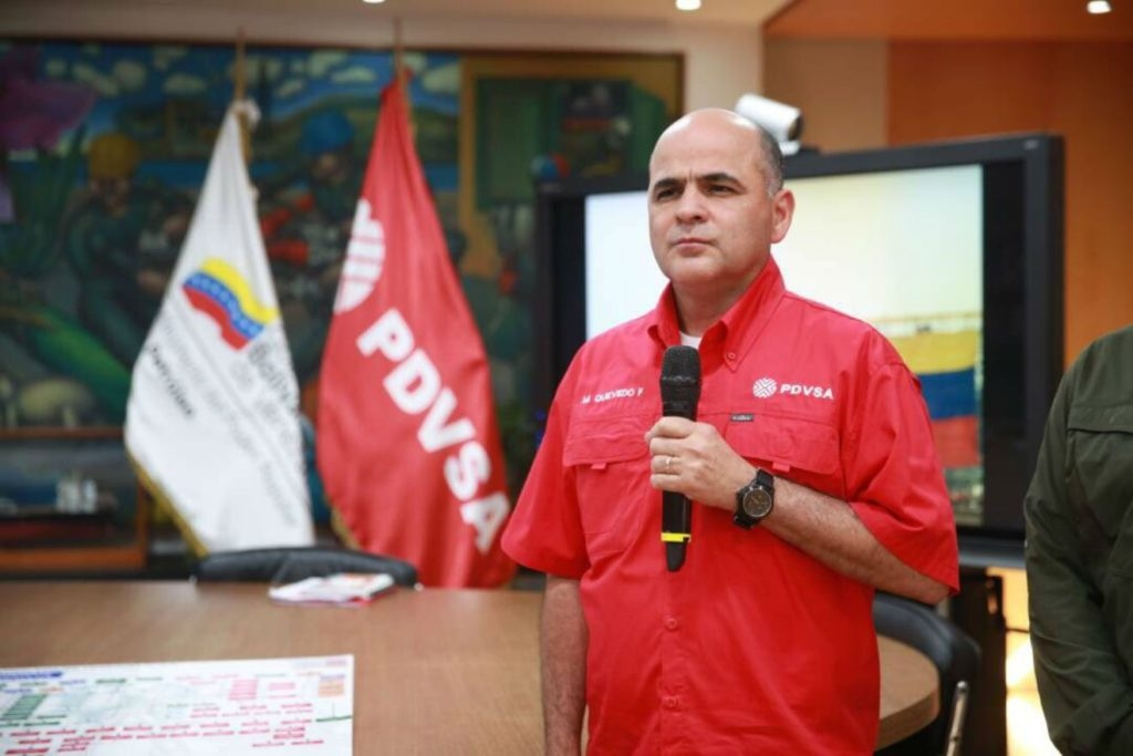 “Salí y tomaron Pdvsa”: exministro chavista explotó tras el acuerdo del régimen de Delcy con EEUU