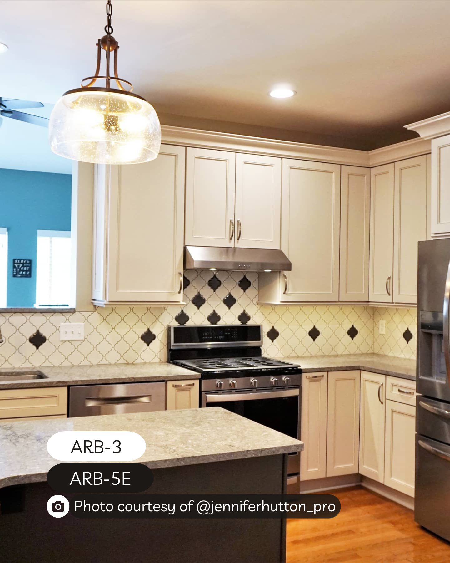 Arabesque ARB-3 Coronado (Glossy) – Cepac Tile