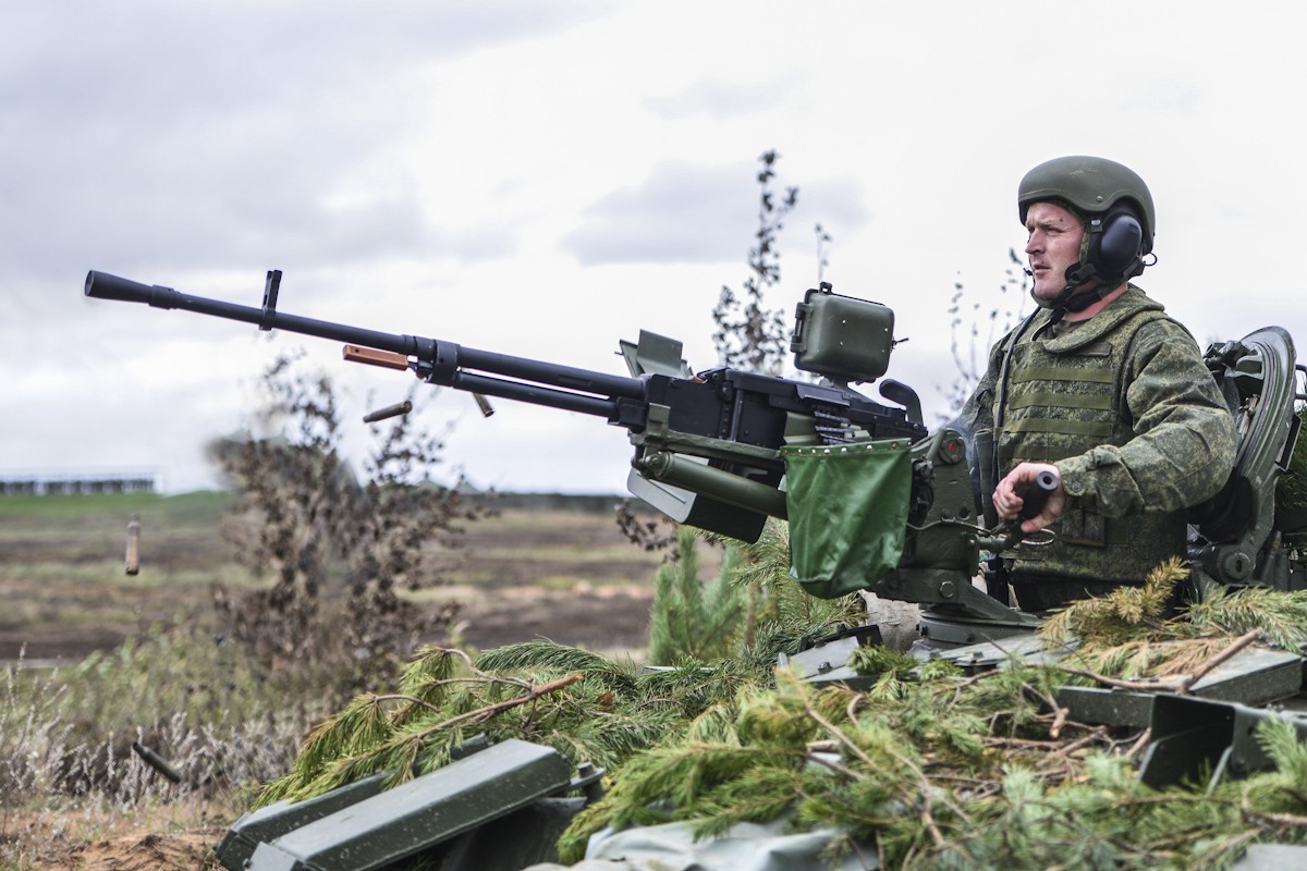 Photo: T-72B3 2016 variant Tank with a 6P49 Machine Gun during 2017 Zapad military exercises. Credit: Igor Rudenko, Russian Ministry of Defense