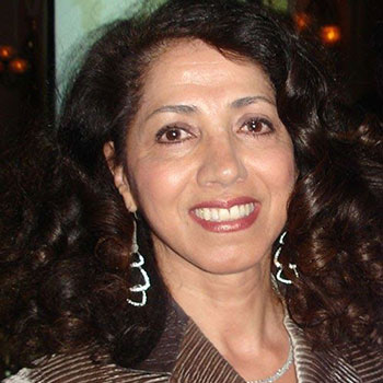 Pari Esfandiari