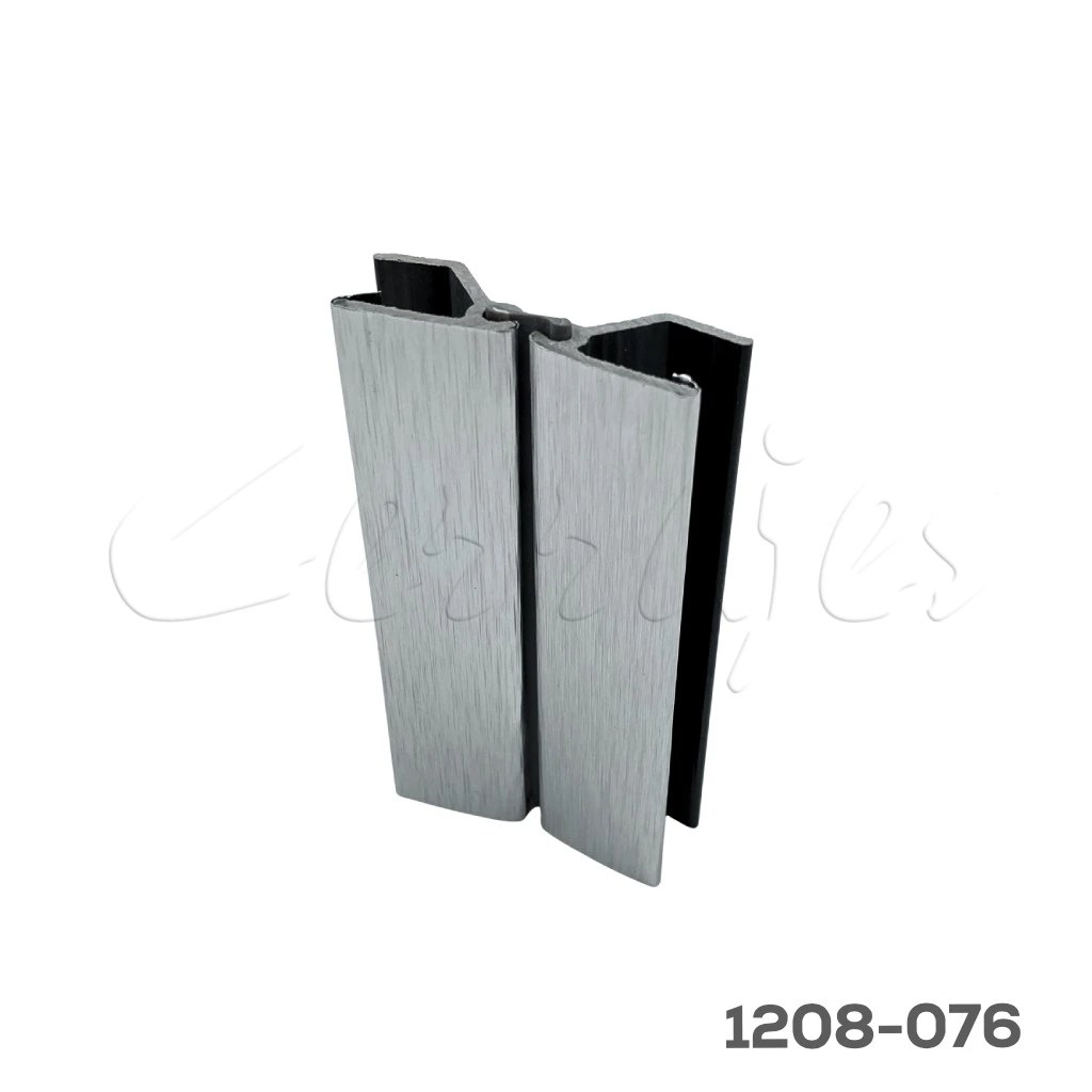 Conector-multiangulo-para-zoclo-plastico