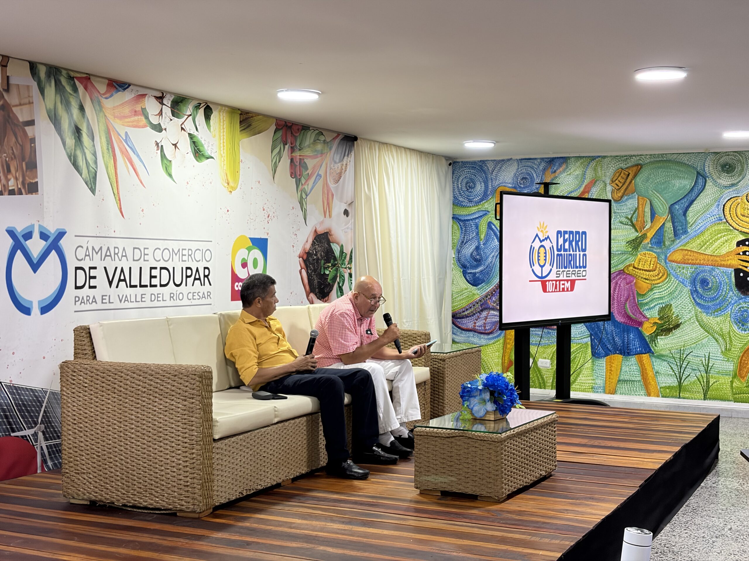 Cerro Murillo Stereo llega a la FM 107.1 tras una década de historia en la radio digital