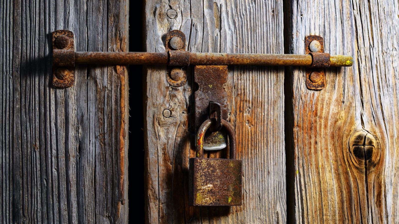 How to secure your DevOps tools with ALB Authentication?