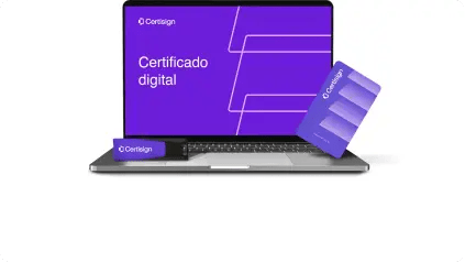 Imagem de um notebook, um pendrive e um cartão com chip com a logo da Certisign e escrito o nome do produto Certificado Digital | Certificação Digital | Certisign
