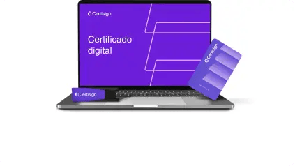 Imagem de um notebook, um pendrive e um cartão com chip com a logo da Certisign e escrito o nome do produto Certificado Digital | Certificação Digital | Certisign