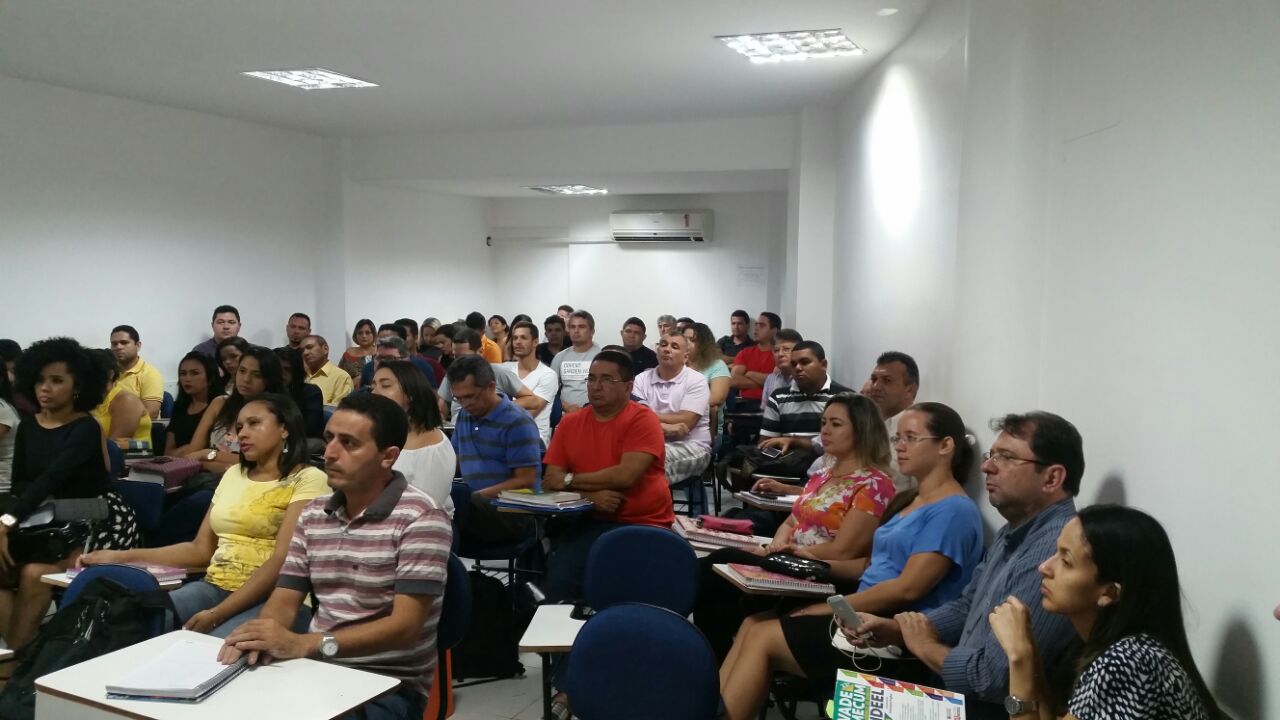 Exministro do TSE, Dr. Joelson Dias, palestrou aos alunos do 5º, 7º e