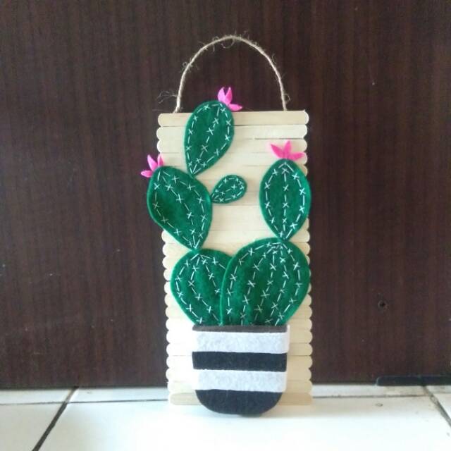 Kaktus / hiasan dinding lucu unik / kail flanel | Shopee Indonesia