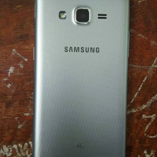 Termurah Telp Wa 081 33 656565 3 Tsel Toko Hp Second Di Malang Malang Kota Rp 750000 samsung j2 pro silver.