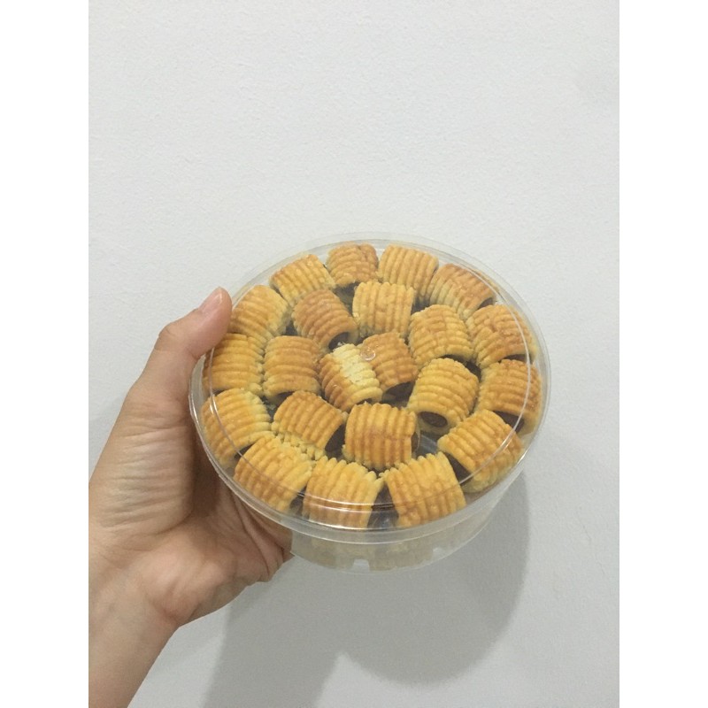 Diamkan adonan selama kurang lebih setengah . Kue Nastar Gulung Per Toples Kue Nanas Shopee Indonesia