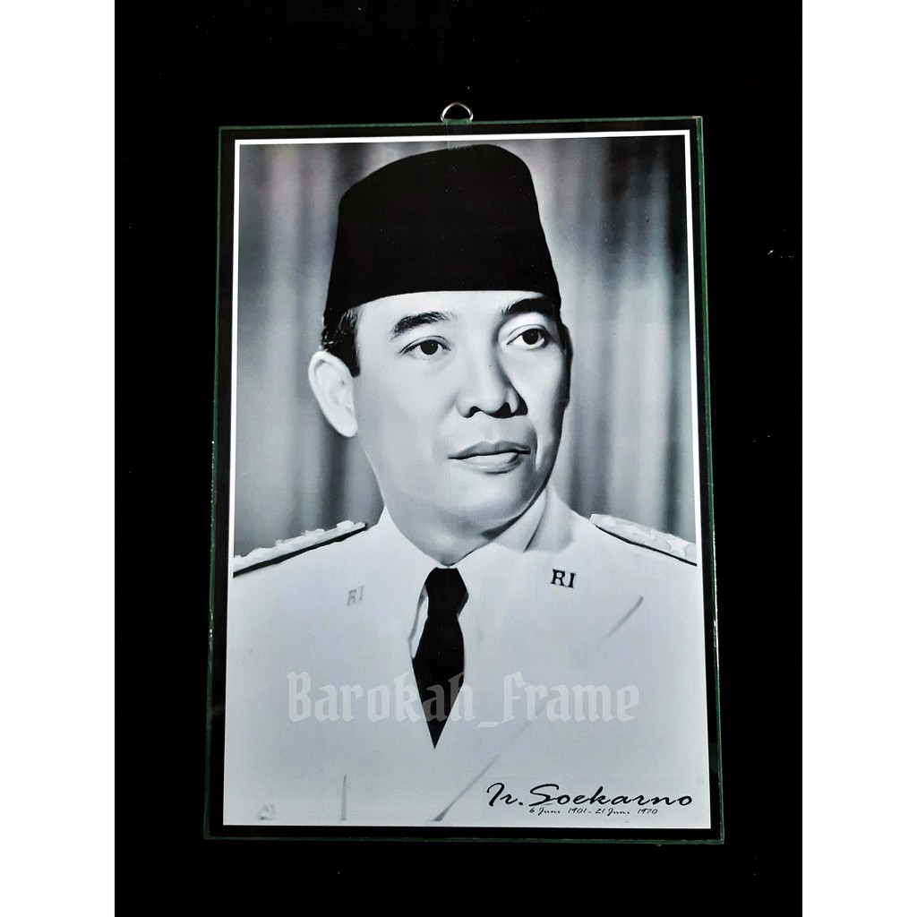 poster Soekarno foto Ir. Soekarno | Shopee Indonesia