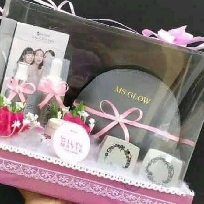 Barang dalam hantaran lamaran contoh parcel perhiasan | rikaamelina.wordpress.com. Hantaran Seserahan Nikah By Ms Glow Shopee Indonesia
