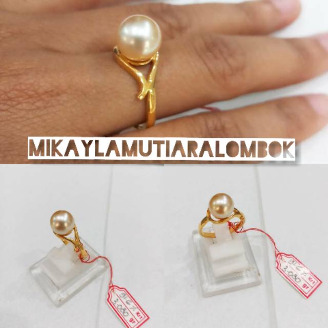 Perhiasan Mutiara Lombok Home Harga dasar emas 24 karat Antam ukuran 1 gram dijual senilai Rp942000 turun Rp1000.