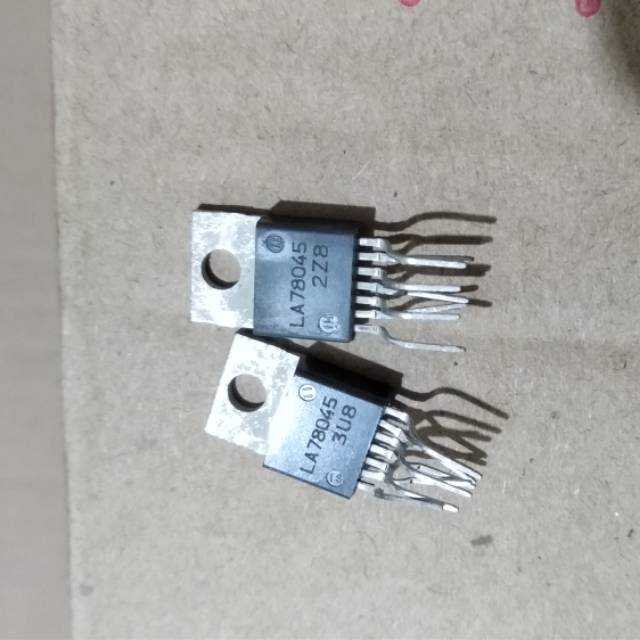 Nomor seri asli dari ic vertikal polytron crystaline adalah la78141. Ic Vertikal La78045 Original Asli Tuk Tv 29 High Voltase Shopee Indonesia