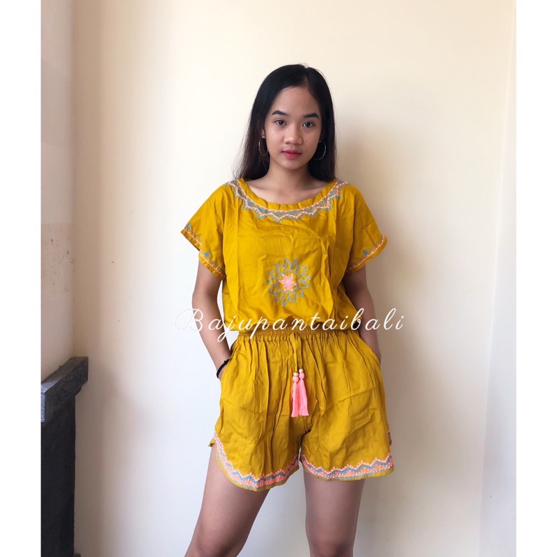 √44+ contoh model baju atasan wanita modern terbaru 2021; Baju Pantai Harga Terbaik Pakaian Wanita Oktober 2021 Shopee Indonesia