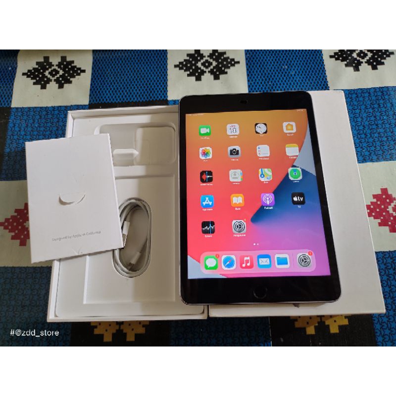 New ipppppppppppad air 4 2020 256gb 64gb wifi celluler green blue gray rose gold silver not cellular not ipad pro 11 m1 ipad mini 6 ipad 9. Jual Apple Ipad Mini 4 Harga Terbaik Maret 2022 Shopee Indonesia