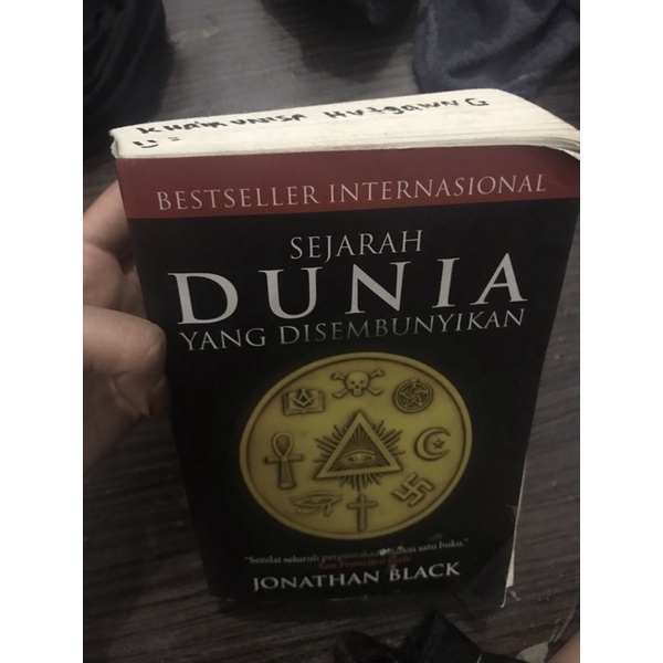 Beli buku sejarah dunia yang disembunyikan. Harga Sejarah Dunia Yang Disembunyikan Preloved Terbaru September 2021 Biggo Indonesia