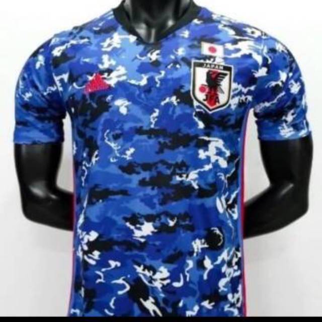 Jersey Bola Jepang Home 2020 Baju Bola Kaos Bola Seragam Sepak Bola Lazada Indonesia Seragam jersey yang dikenakan di Olimpiade Tokyo 2020 terbuat dari hasil daur ulang botol plastik merk minuman Coca-Cola.