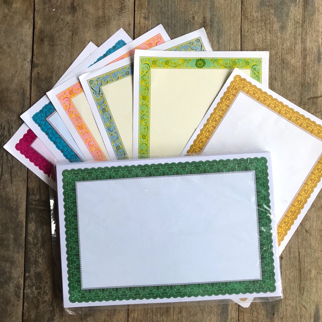 BLANKO KERTAS PIAGAM POLOS isi 100 aneka warna | Shopee Indonesia
