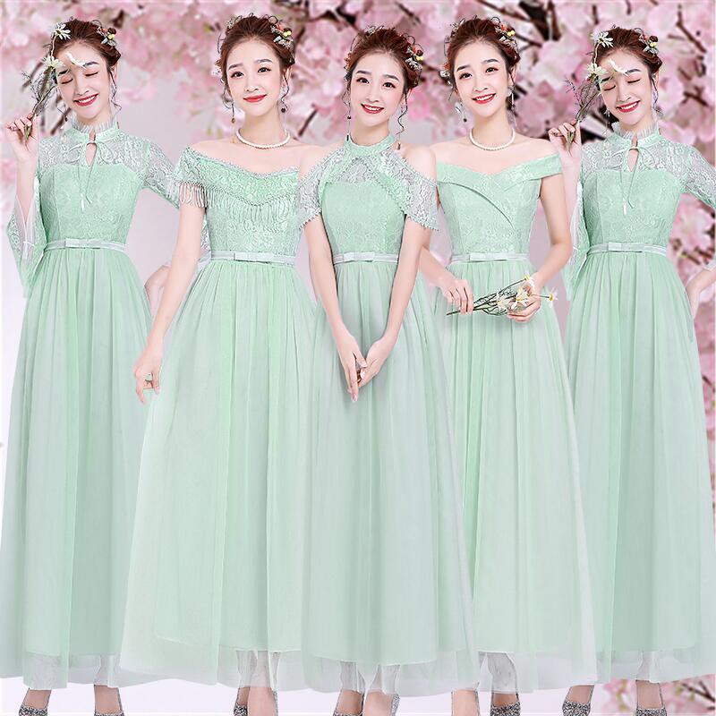 Bridesmaid adalah pendamping perempuan yang membantu calon pengantin perempuan selama acara pernikahannya atau selama mempersiapkan acara pernikahan itu. Jual Gaun Pengiring Pengantin Gaun Bridesmaid 1904001 7 Warna Bridesmaid Gown Indonesia Shopee Indonesia