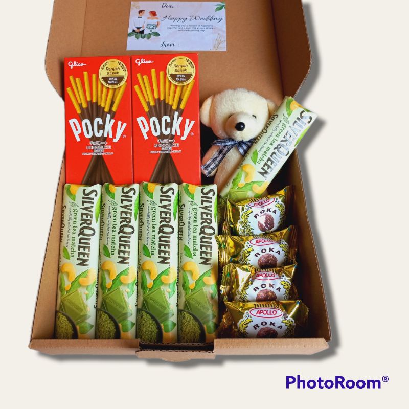 Jual hampers coklat pocky boneka roka hampers valentine, hampers boneka
