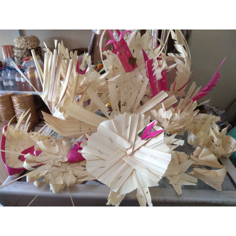 Cara membuat sampian pengambean 1. Sampian Pengambean Tumpeng 5 Shopee Indonesia