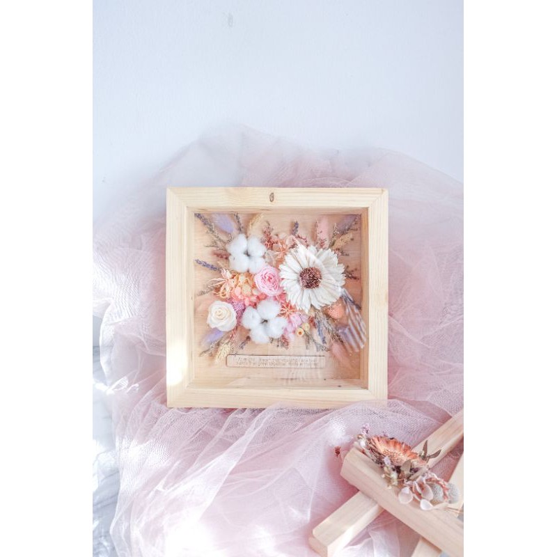 Climbing rose with striped deep and light pink flowers fragrant; Frame Flower 3d Shopee Indonesia