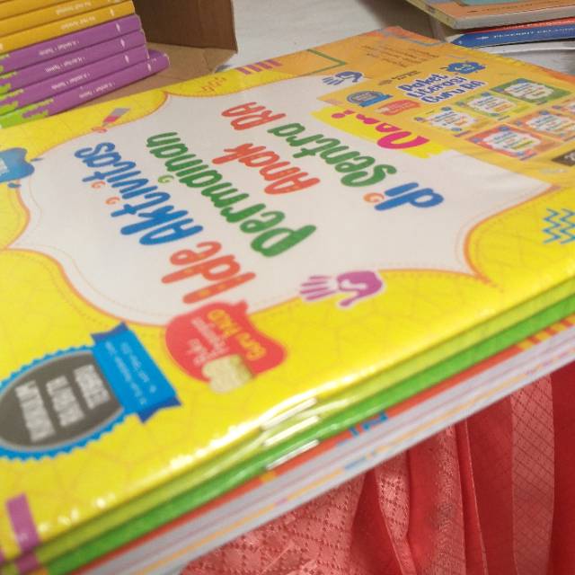 100 ciracas jakarta timur 13740 telp. Buku Paket Literasi Guru Ra Buku Pegangan Guru Paud 4 5 Tahun Shopee Indonesia