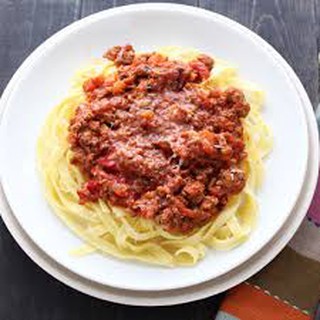 Courge Spaghetti Sauce Bolognaise A L Ail Confit