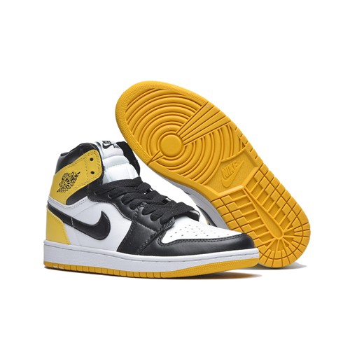 Via sneakernews air jordan 12 tata kombinasi warna tersebut memang sangat mirip dengan seri pendahulunya, sederhana dengan hanya dua nada warna. Jual Sepatu Nike Air Jordann Kuning Sepatu Boots Sepatu Pria Running Indonesia Shopee Indonesia