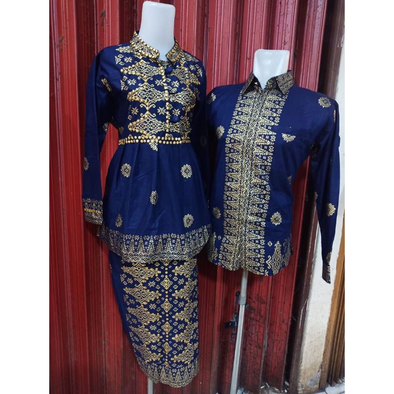 Beli produk gamis songket couple berkualitas dengan harga murah dari. Jual Batik Songket Palembang Terbaru Busui Kabaya Modern Jumputan Palembang Baju Kondangan Couple Set Indonesia Shopee Indonesia