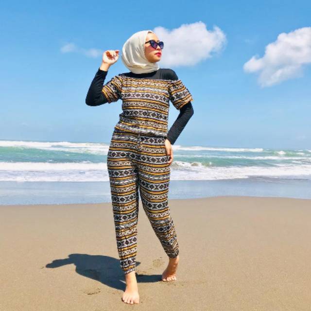 Quality control sakuratex selalu mengutamakan kepuasan pelanggan. Jual Jumpsuit Pantai Cewek Tribal Short Shopee Indonesia