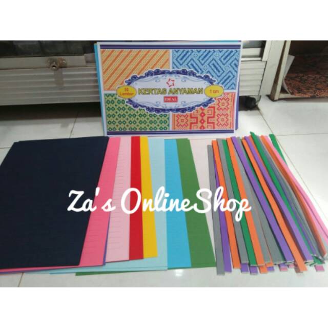 Untuk membuat anyaman beraneka warna, potonglah tiga utas benang dengan warna yang berbeda. Anyaman Kertas Tiga Warna : Cara Mudah Membuat Anyaman ...