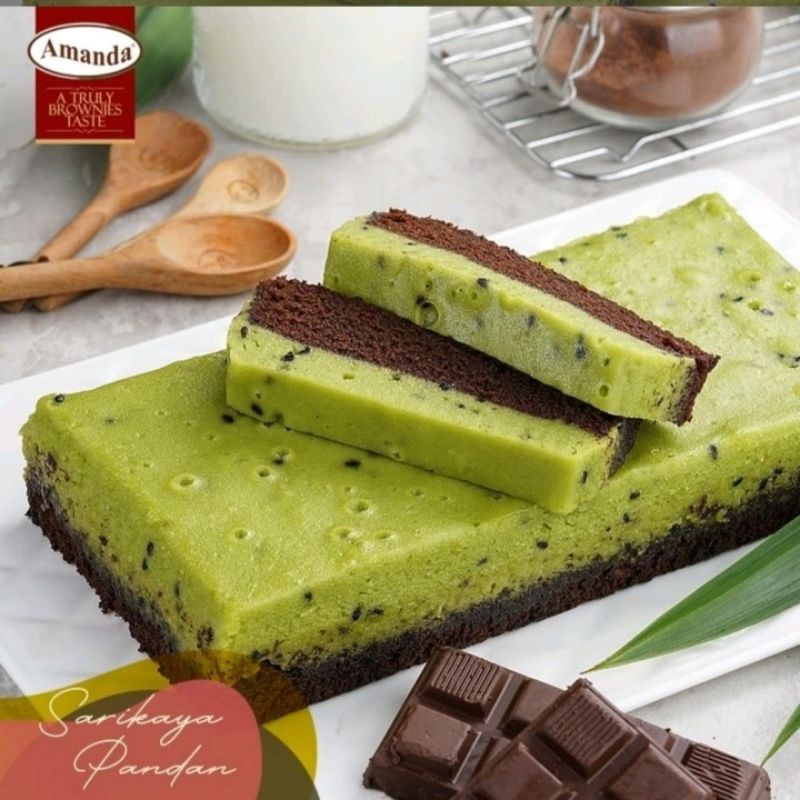 Toko brownies amanda ini menyediakan banyak pilihan kue brownies mulai dari brownies kukus baik brownies kukus pandan dan brownies kukus cokelat, brownies panggang amanda, dan banyak lagi. Harga Brownies Amanda Pandan Terbaru April 2022 Biggo Indonesia