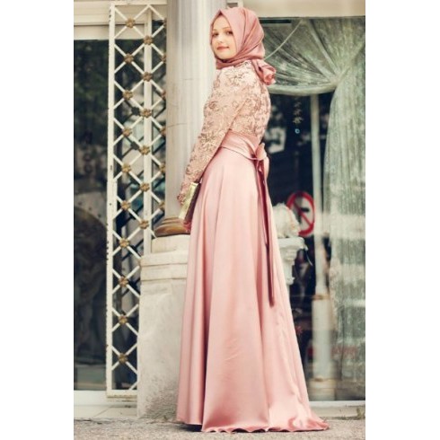 Alasannya karena baju batik model dress tidak dianggap kuno. Model Baju Gamis Batik Kombinasi Brokat Shopee Indonesia