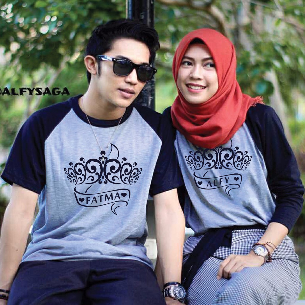 Tak perlu takut terlihat norak karena saat ini sudah banyak model dan . Kaos Couple Bisa Cetak Nama Kaos Couple Wanita Kaos Raglan Couple Kaos Couple Family Shopee Indonesia