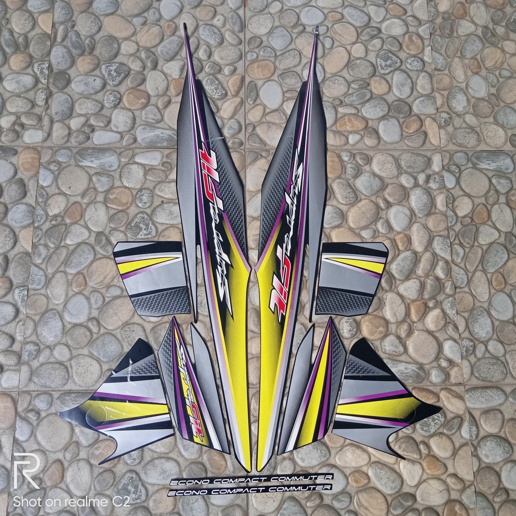 Stiker motor dan mobil stiker motor matic via stikermotocar.blogspot.com. Stiker Sticker Striping Motor Honda Supra Fit New 2006 Full Hitam Kuning Shopee Indonesia