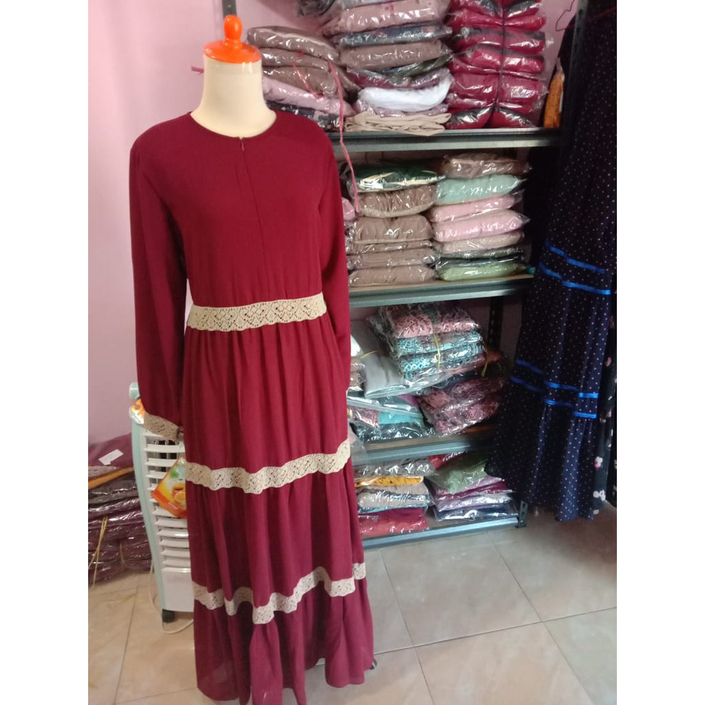 Beli atasan baju koko cowok warna merah maroon marun list gold lengan pendek m l xl motif dada busana muslim pria cowok lebaran kondangan hajatan pesta . Jual Gamis Ceruty Susun Renda Besar Warna Maroon Indonesia Shopee Indonesia