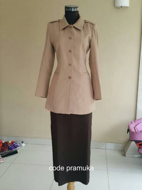 21 model baju batik guru wanita pria seragam modern. Baju Blazer Seragam Pembina Guru Wanita Pramuka Coklat Muslim Bagus Murah Shopee Indonesia