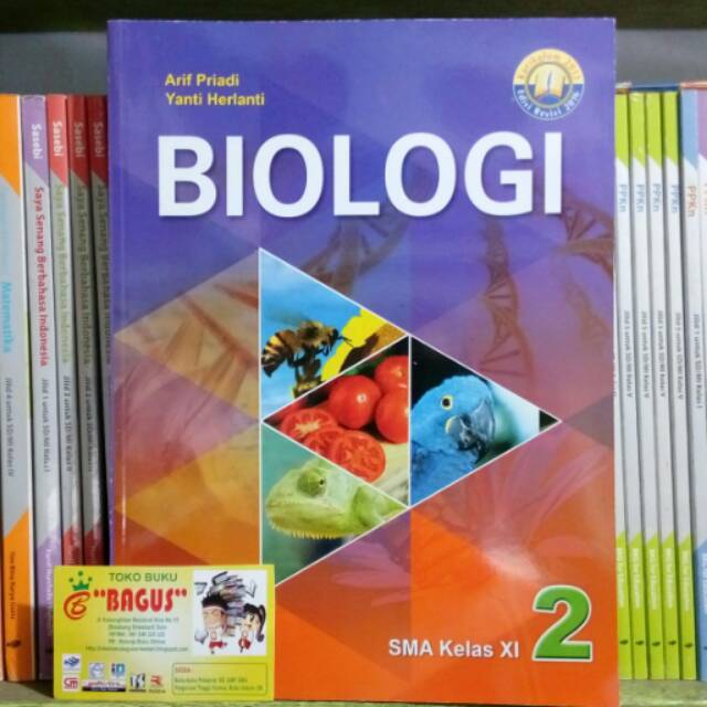 buku siswa biologi sma/ma ini telah dinyatakan layak berdasarkan keputusan menteri pendidikan dan kebudayaan republik indonesia nomor 148/p/2016 tahun 2016 tanggal 1 juli 2016 tentang &quot;penetapan judul buku. Biologi Kelas Xi K13 Yudistira Shopee Indonesia