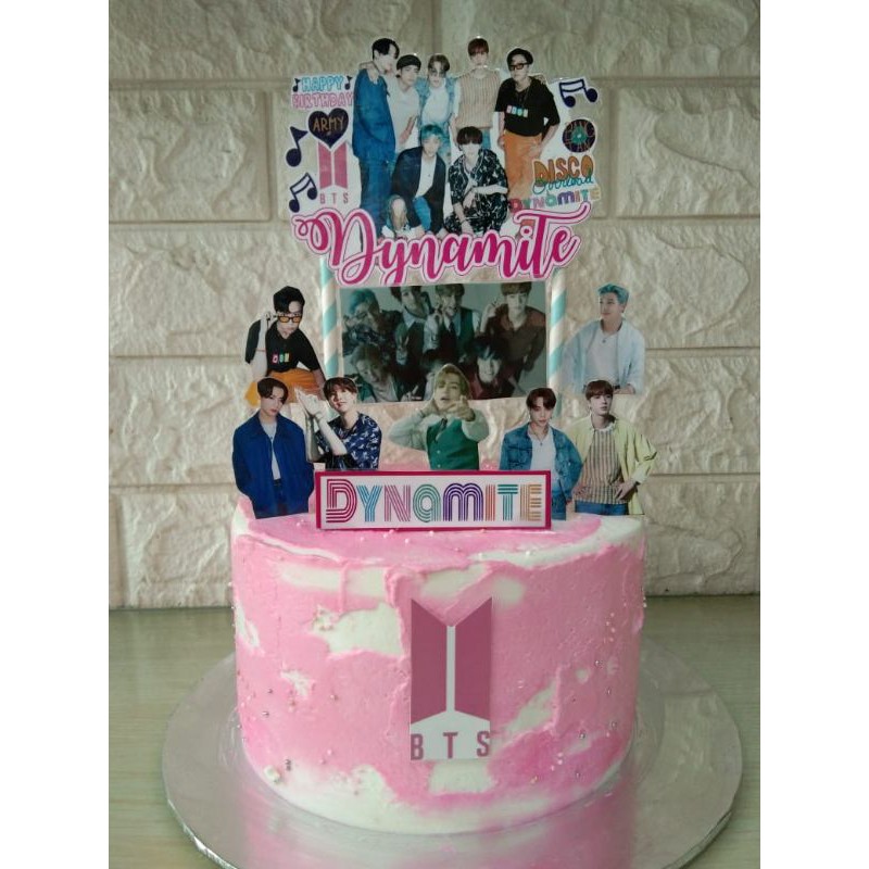 Sebagai informasi, pria bernama park jimin ini lahir pada 13 oktober 1995. Bts Birthday Cake Kue Ulang Tahun Shopee Indonesia