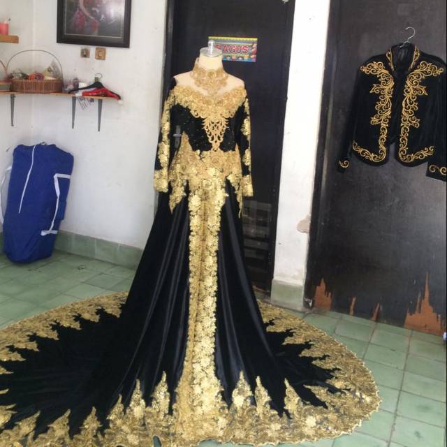 Baju pengantin bludru/ kebaya dan beskap pengantin jawa · rp2.375.000. Shopee Indonesia Jual Beli Di Ponsel Dan Online