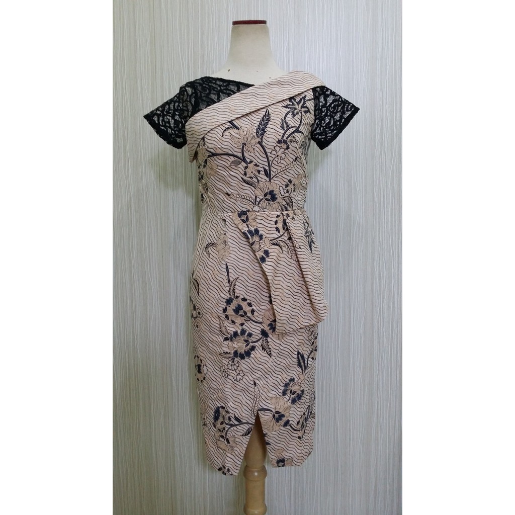 Dress Batik Kombinasi Brokat Batik Lawasan Banyu Mili Shopee Indonesia